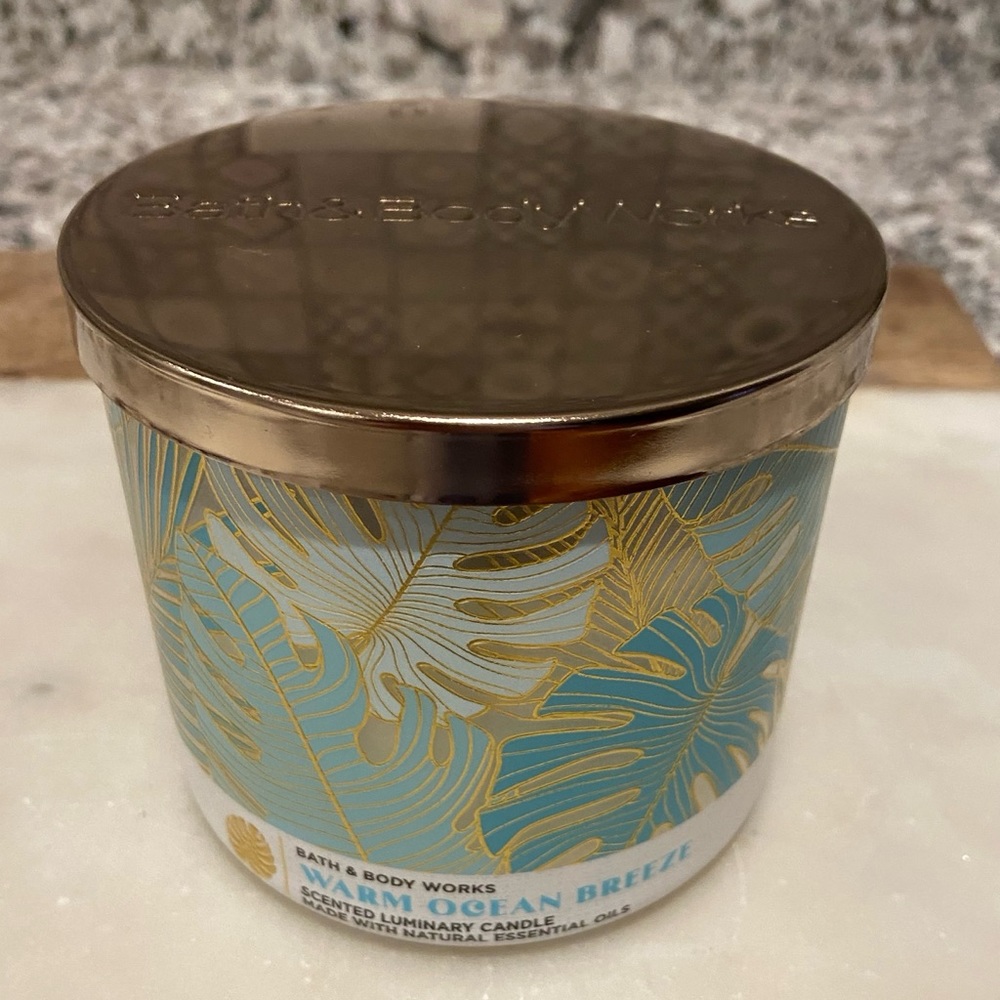 Bath And Body Works 3 Wick Candle NEW Warm Ocean Breeze 14.5 Oz